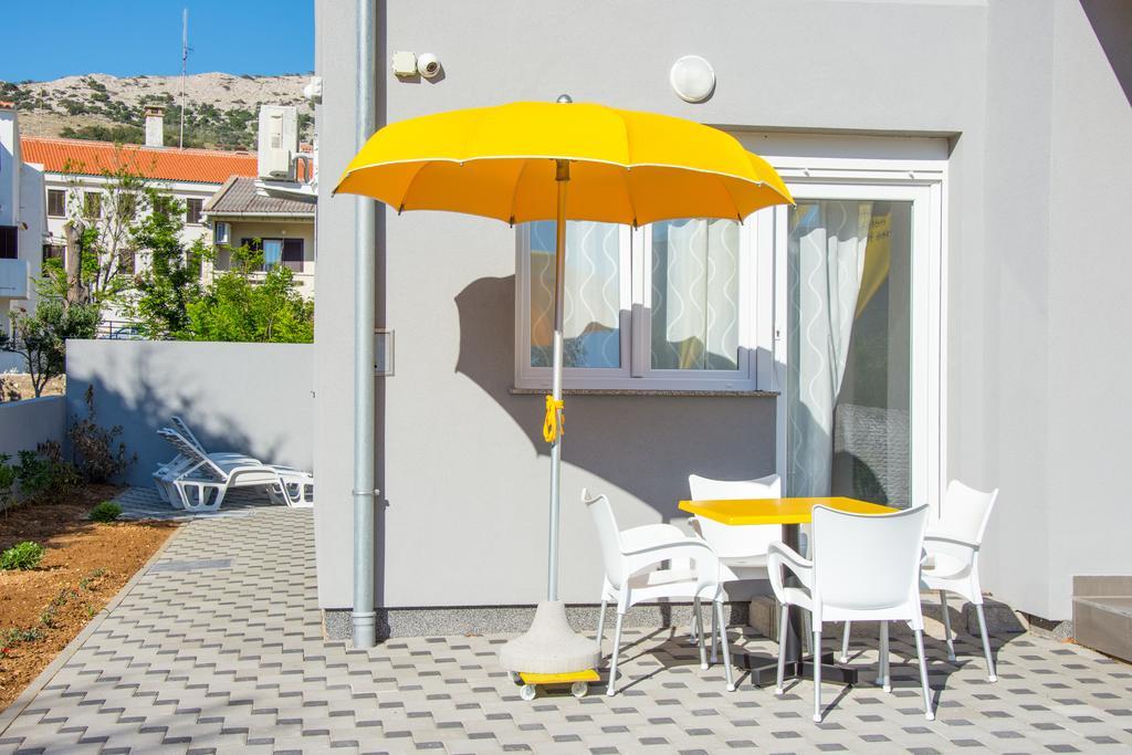 Apartment Villa Franci Паг Экстерьер фото
