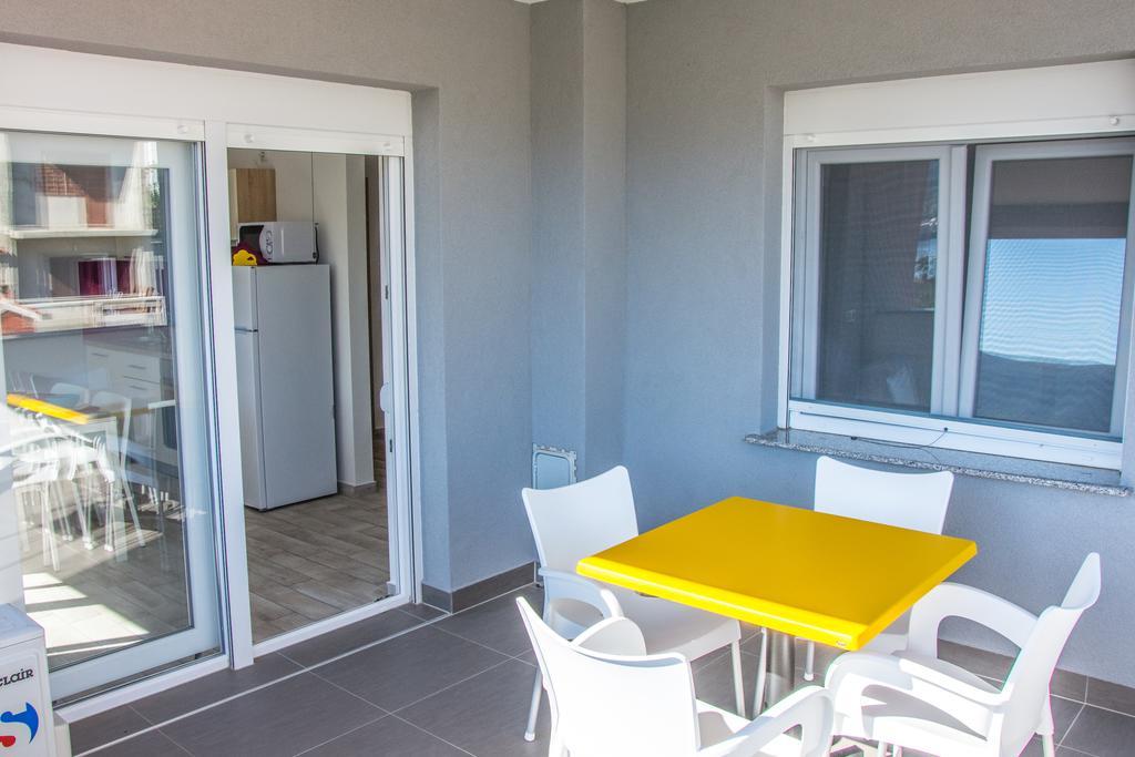 Apartment Villa Franci Паг Экстерьер фото