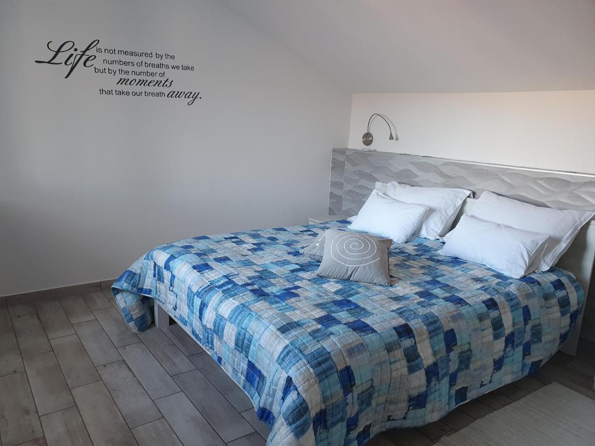 Apartment Villa Franci Паг Экстерьер фото